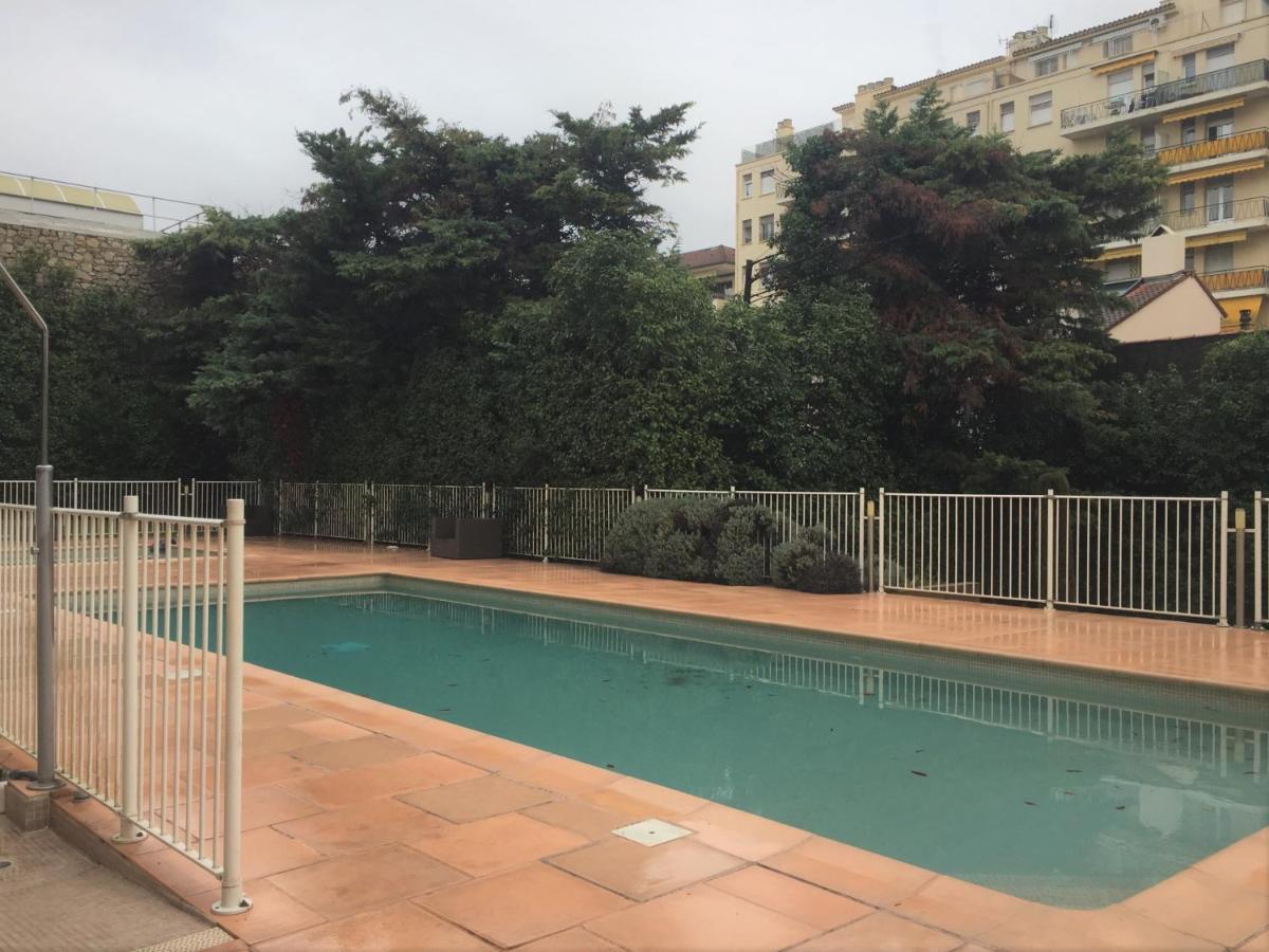 T2 proche de la gare, à 10 minutes à pieds de la Croisette, piscine&parking dans résidence de haut standing Cannes Esterno foto