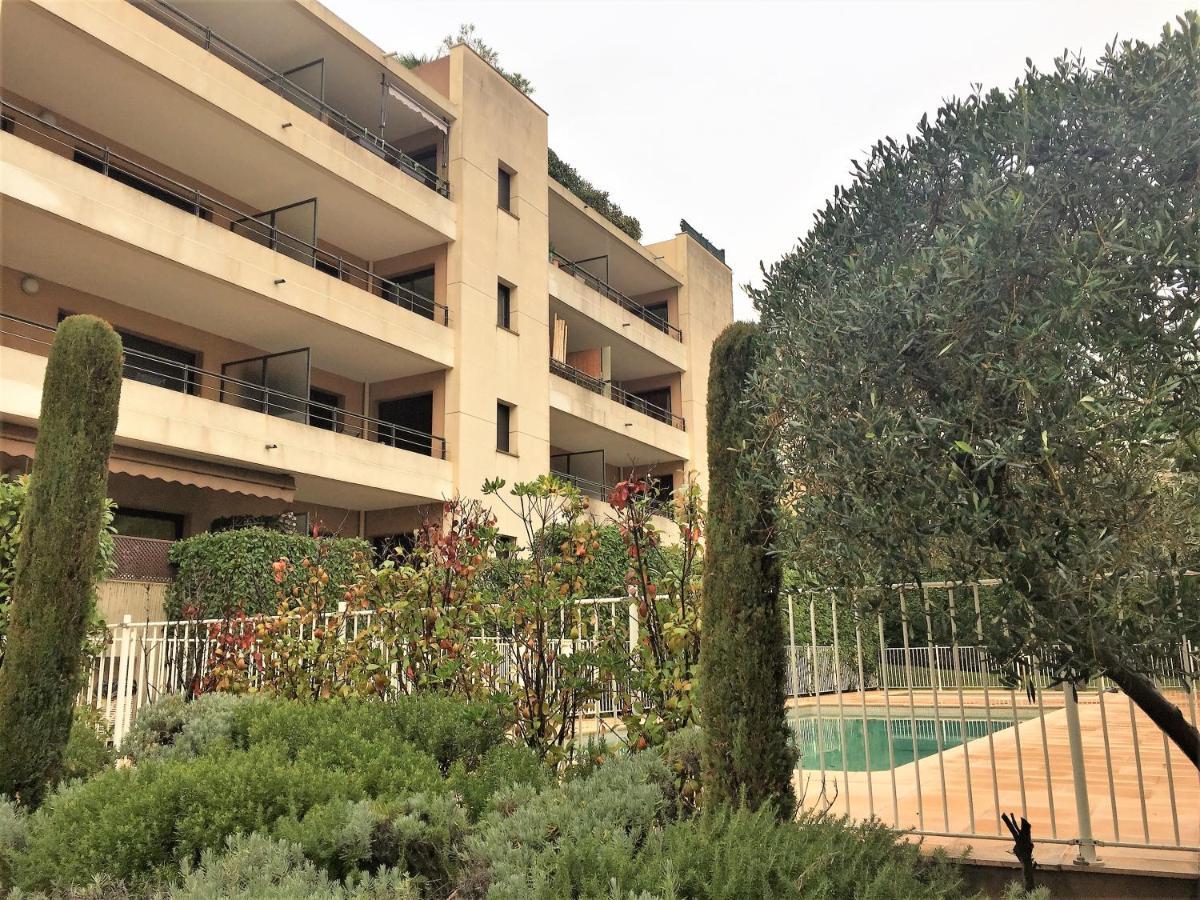 T2 proche de la gare, à 10 minutes à pieds de la Croisette, piscine&parking dans résidence de haut standing Cannes Esterno foto