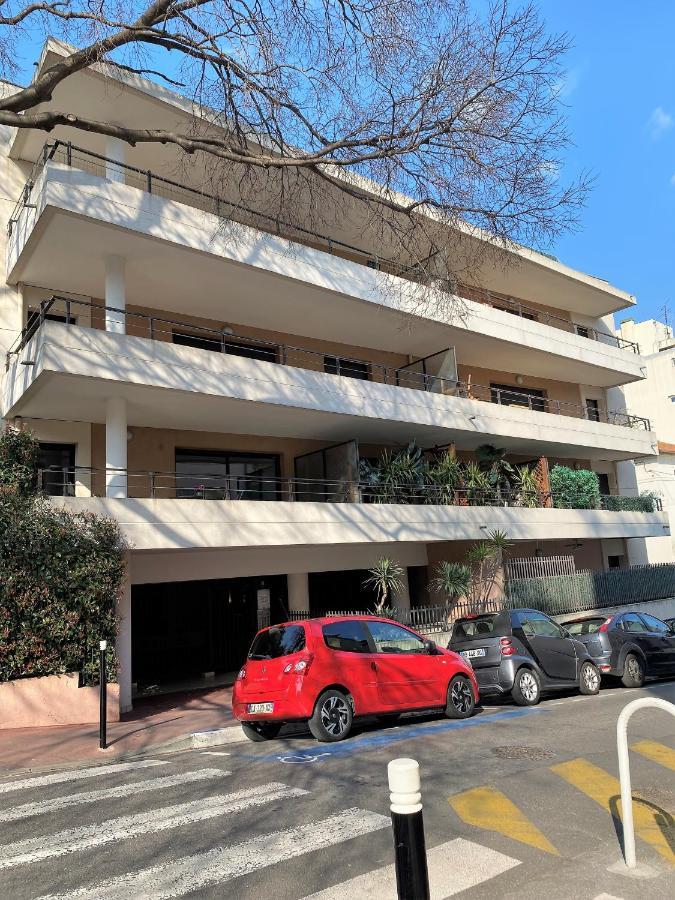 T2 proche de la gare, à 10 minutes à pieds de la Croisette, piscine&parking dans résidence de haut standing Cannes Esterno foto