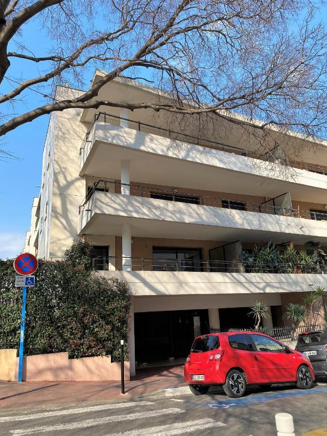 T2 proche de la gare, à 10 minutes à pieds de la Croisette, piscine&parking dans résidence de haut standing Cannes Esterno foto