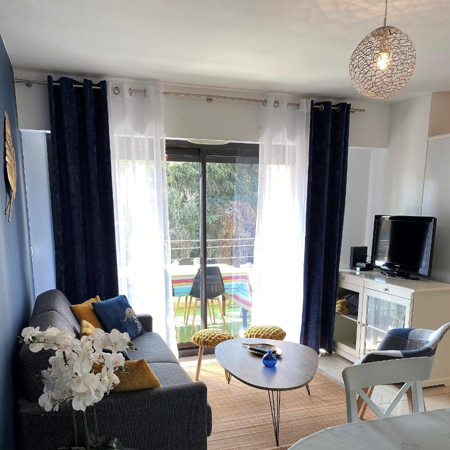 T2 proche de la gare, à 10 minutes à pieds de la Croisette, piscine&parking dans résidence de haut standing Cannes Esterno foto