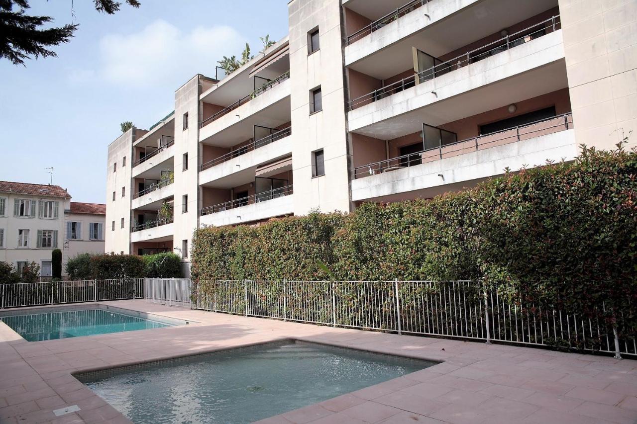 T2 proche de la gare, à 10 minutes à pieds de la Croisette, piscine&parking dans résidence de haut standing Cannes Esterno foto