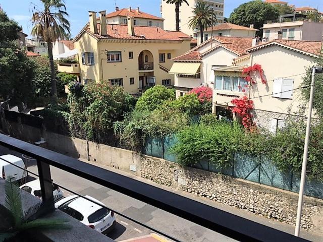 T2 proche de la gare, à 10 minutes à pieds de la Croisette, piscine&parking dans résidence de haut standing Cannes Esterno foto